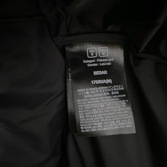 The North Face Yellow & Black Puffer Jacket - Picture 10 of 11